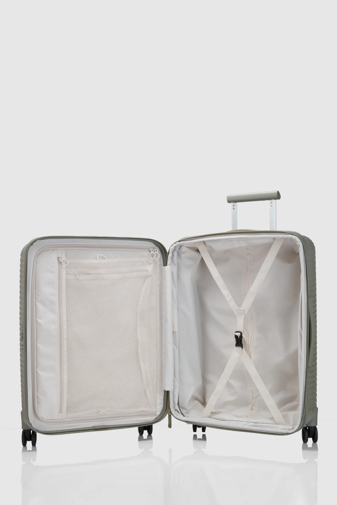 Bondi Check-In 66cm Suitcase - Image 3