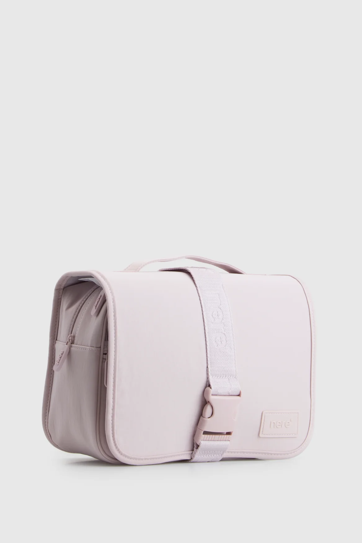 Bondi Hanging Toiletry Case - Image 4