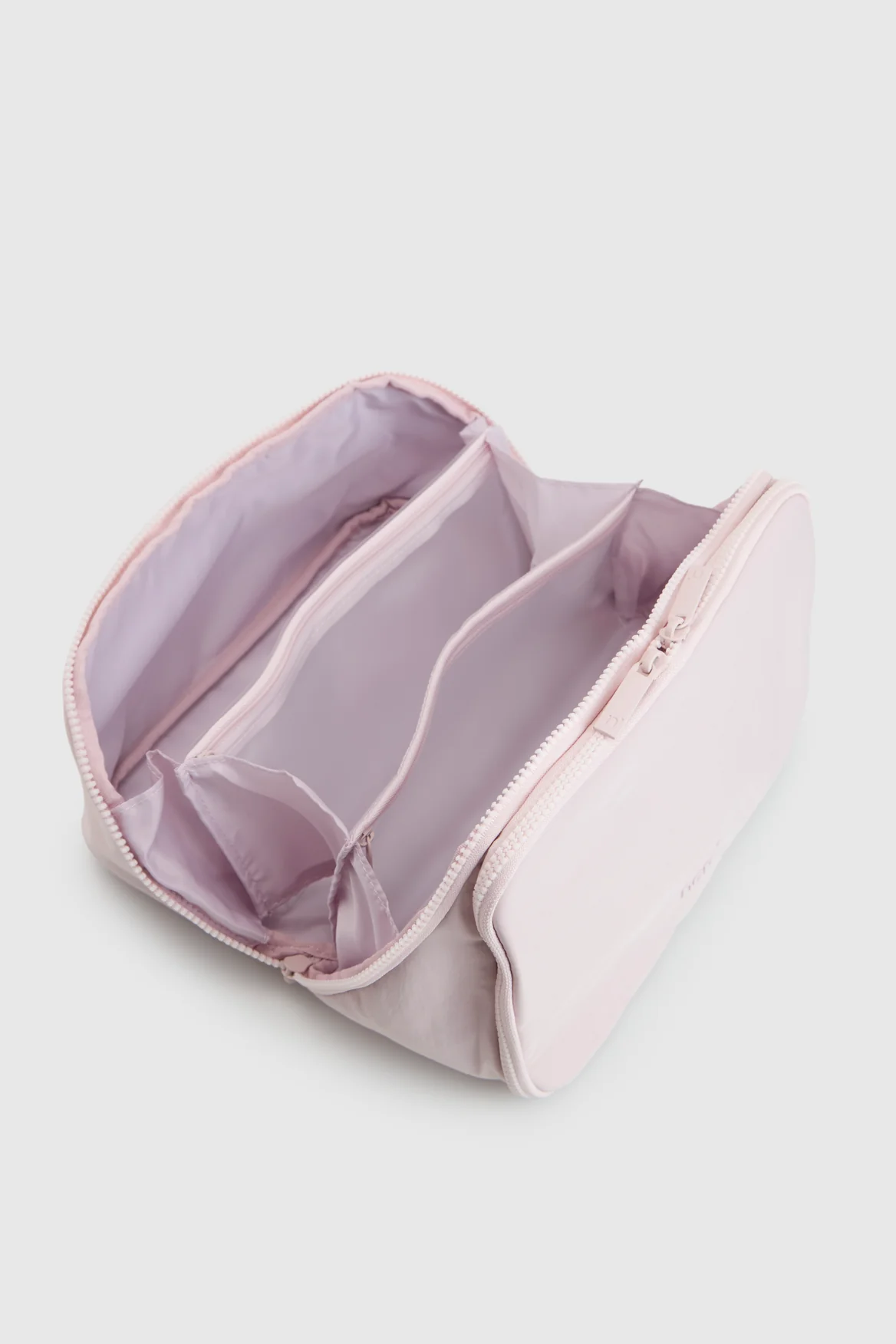 Bondi Toiletry Case - Image 4