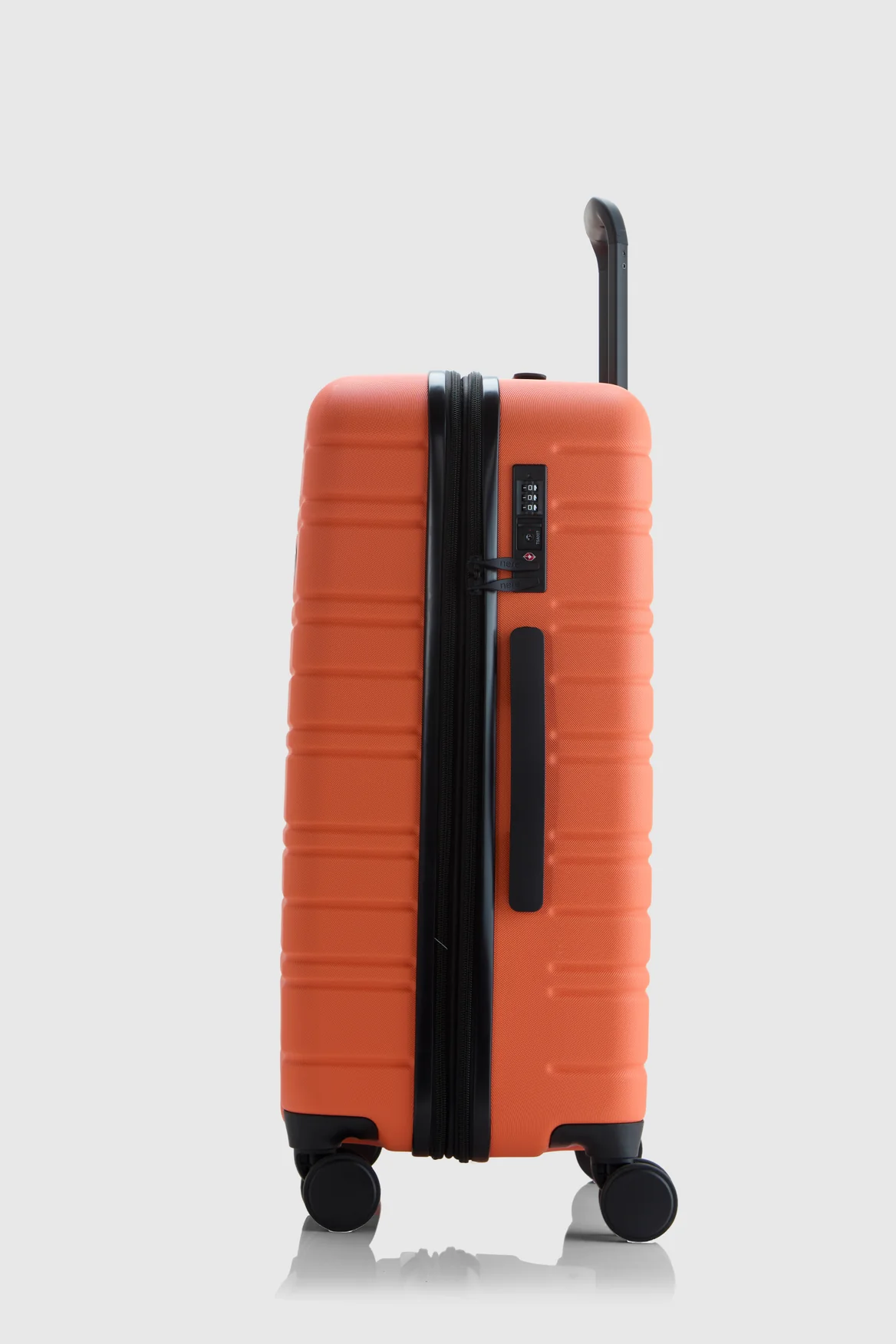 Stori Check-In 65cm Suitcase - Image 2
