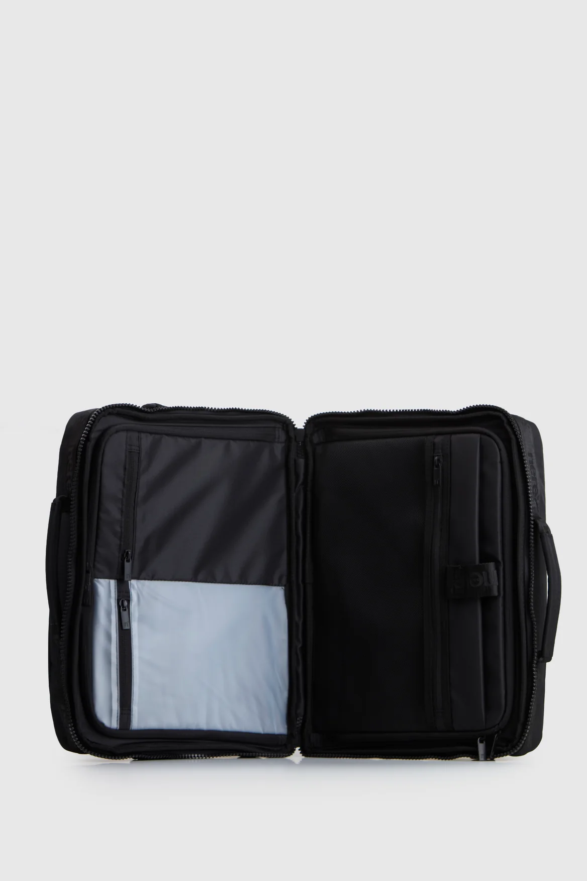 Urban Duffle Bag - Image 4